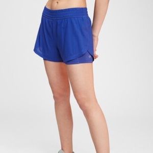 GapFit High Rise Mesh Double Layer Running Shorts Size Small